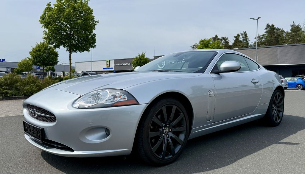 Bild des Angebotes Jaguar XK 4.2 V8 Coupe 1.Hand Original 159.000km