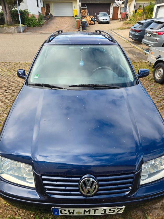 Bild des Angebotes Volkswagen Bora 2.3 V5 Highline Variant TÜV 10/27