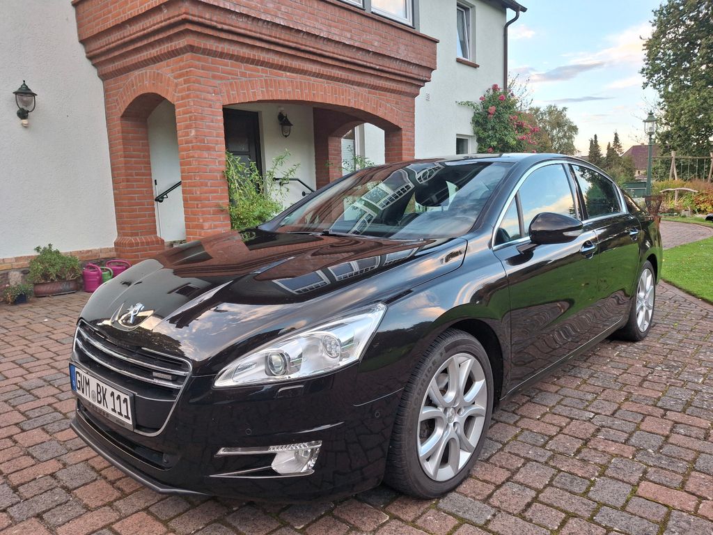 Bild des Angebotes Peugeot 508 Allure Hybrid 4 Diesel/Elektro Automatik