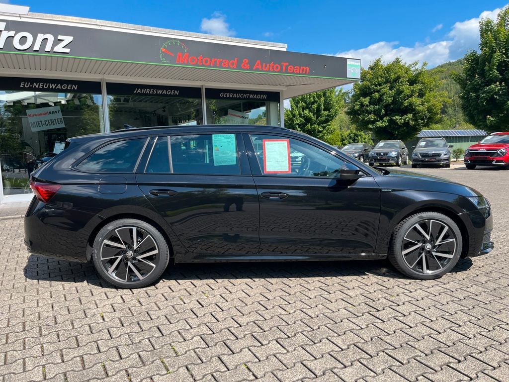 Bild des Angebotes Skoda Octavia Combi 1,5 eTSI Sportline+NAVI+ACC+AHK