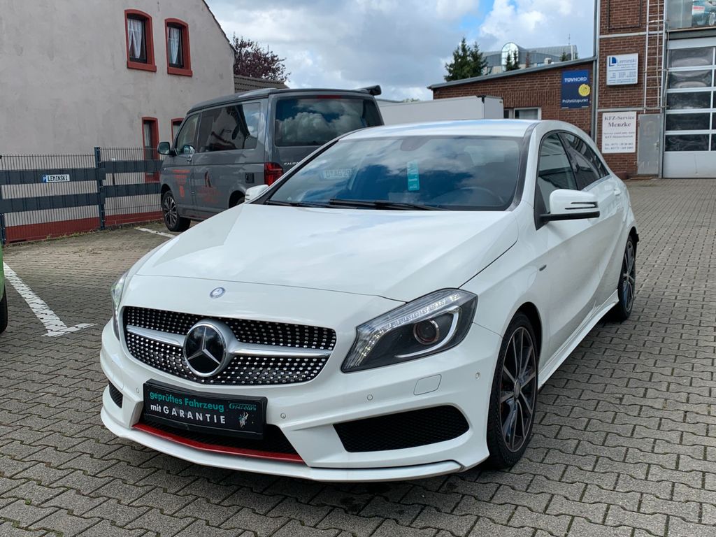 Bild des Angebotes Mercedes-Benz A 250 Sport / Edition * AMG Paket*Tüv NEU