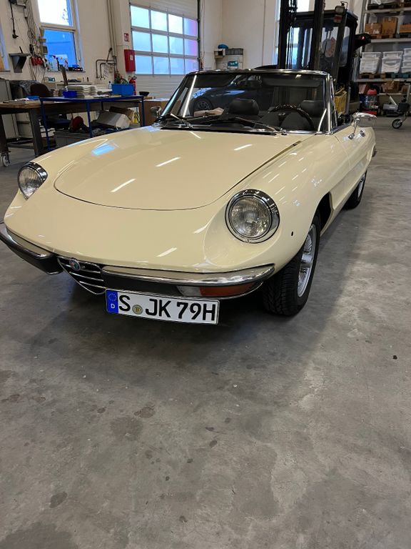 Bild des Angebotes Alfa Romeo Spider