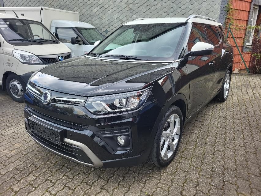 Bild des Angebotes Ssangyong Tivoli GRAND 1.5 T-GDI FIZZ AUTOMATIK+WKR+1.HAND