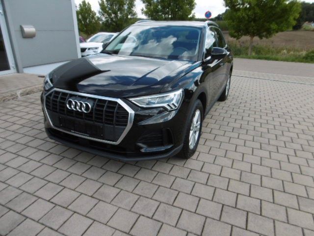 Audi Q3 35 TFSI -