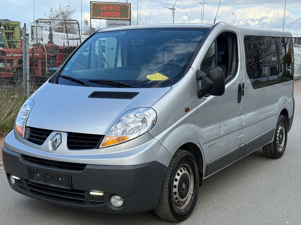 Bild des Angebotes Renault Trafic Pessenger 2.5Dci 8.Sitze Automatik 9Sitze