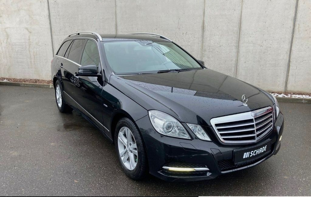 Bild des Angebotes Mercedes-Benz E 250 CDI T BlueEFFICIENCY Autom.