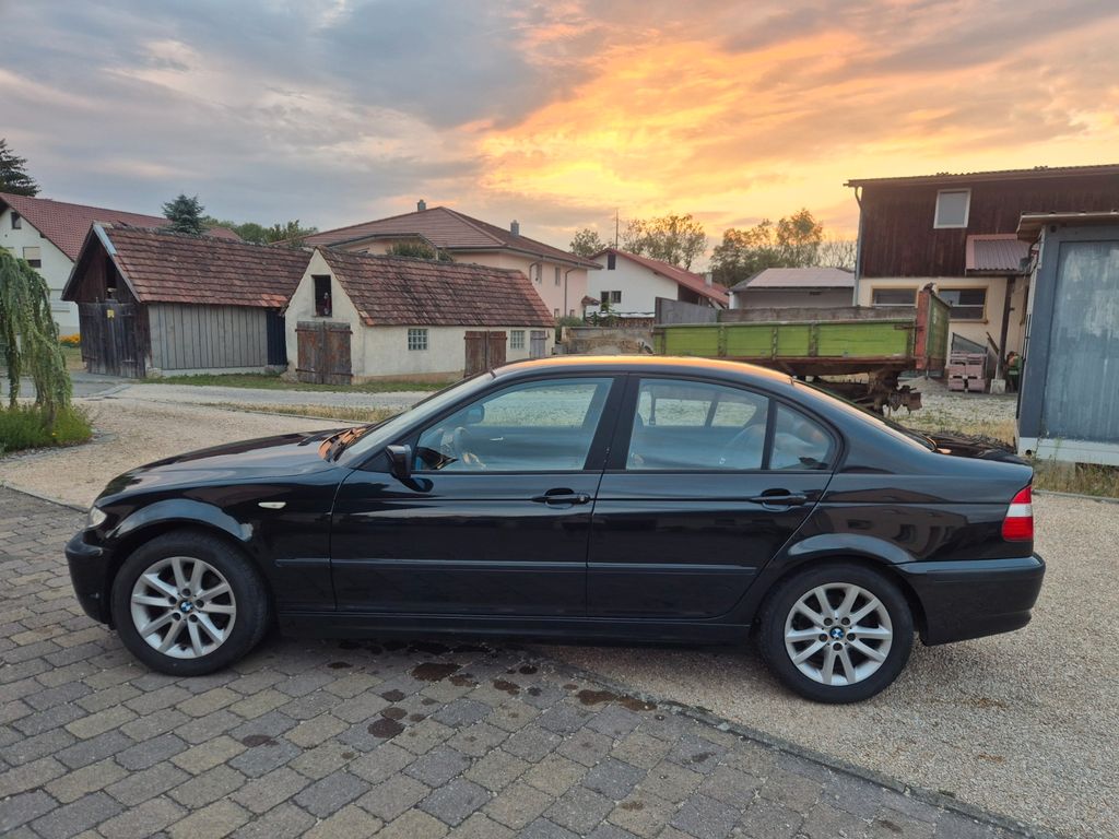 Bild des Angebotes BMW 318i E46 Facelift Limousine
