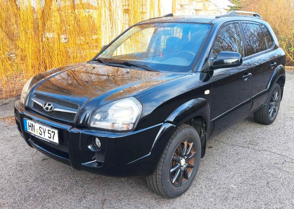 Hyundai TUCSON 2.0 GLS 2WD GLS mit Autogas - LPG