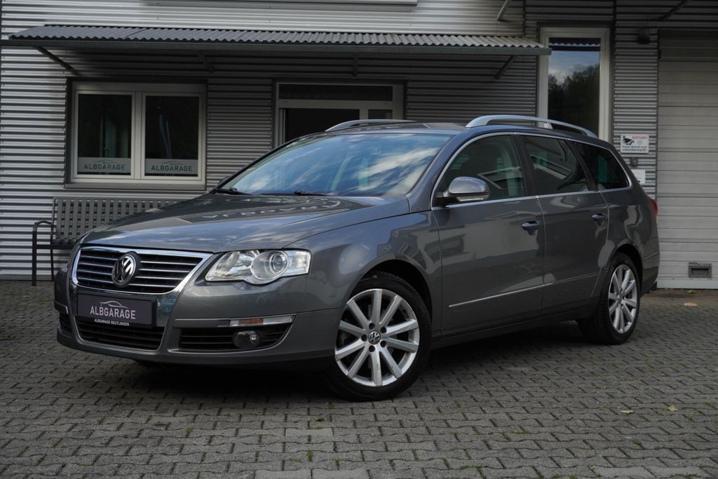 Bild des Angebotes Volkswagen Passat Variant Highline *PDC* *AHK* *TEMP*