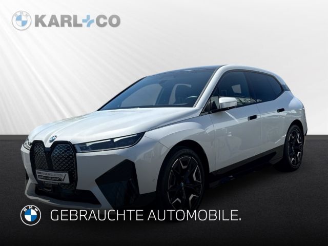 Bild des Angebotes BMW iX xDrive50 Sport Sky Lounge Soft-Close AHK H/K