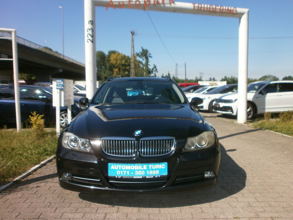 Bild des Angebotes BMW 330 3 Touring 330i xDrive