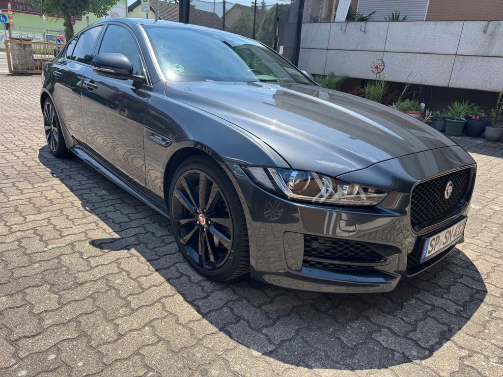 Bild des Angebotes Jaguar XE 25t 250PS R-Sport Automatik R-Sport