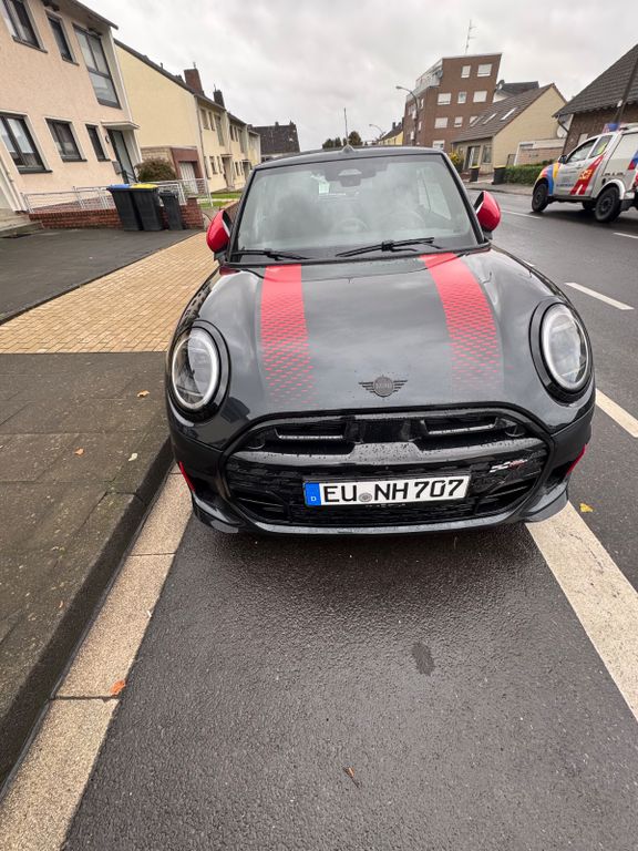 MINI John Cooper Works Cabrio JCW Cabrio JCW Trim
