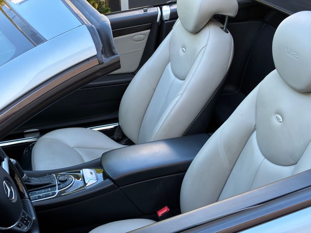 Bild des Angebotes Mercedes-Benz SL 600 V12 Biturbo | 517 PS | Deutsch | Historie