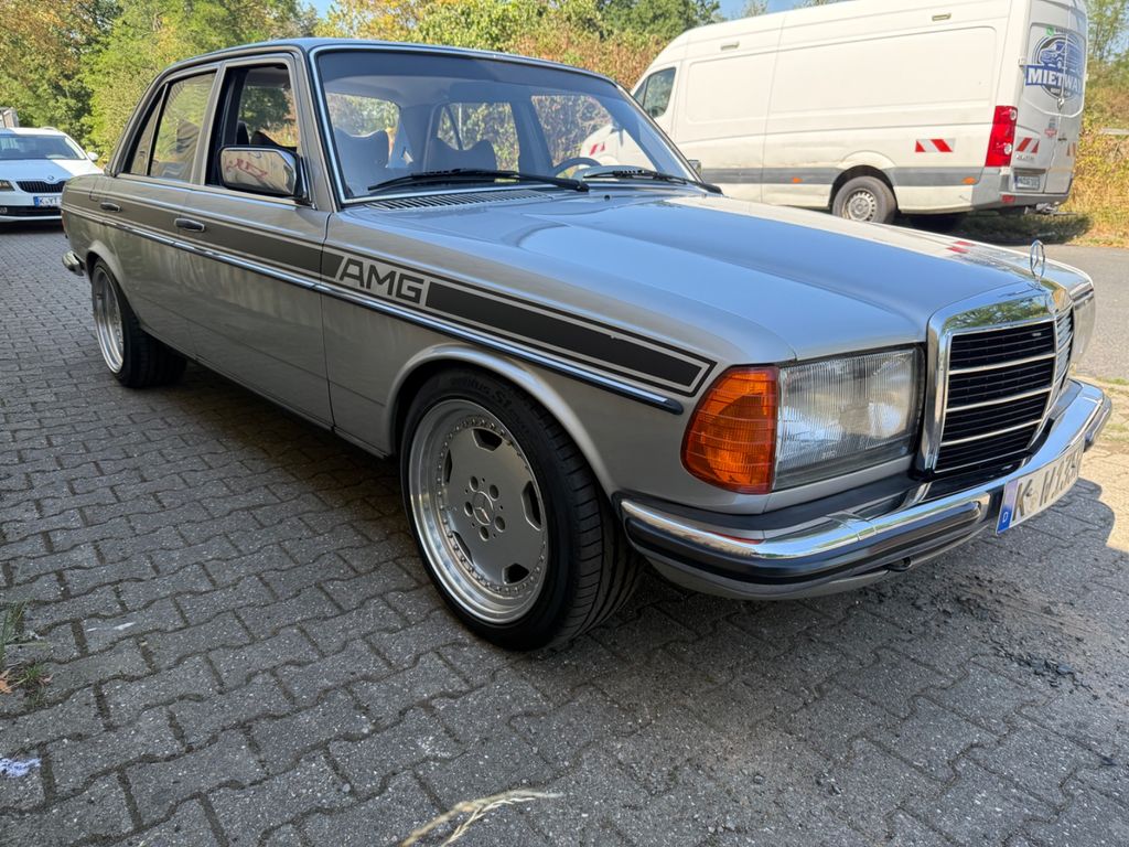 Mercedes-Benz 280 AMG