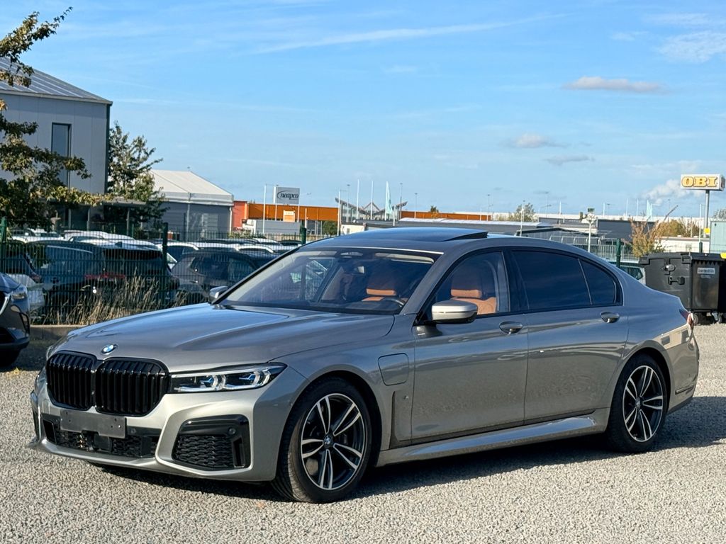 Bild des Angebotes BMW 745 L e LANG xDr M Paket VOLL Fond Entertainment
