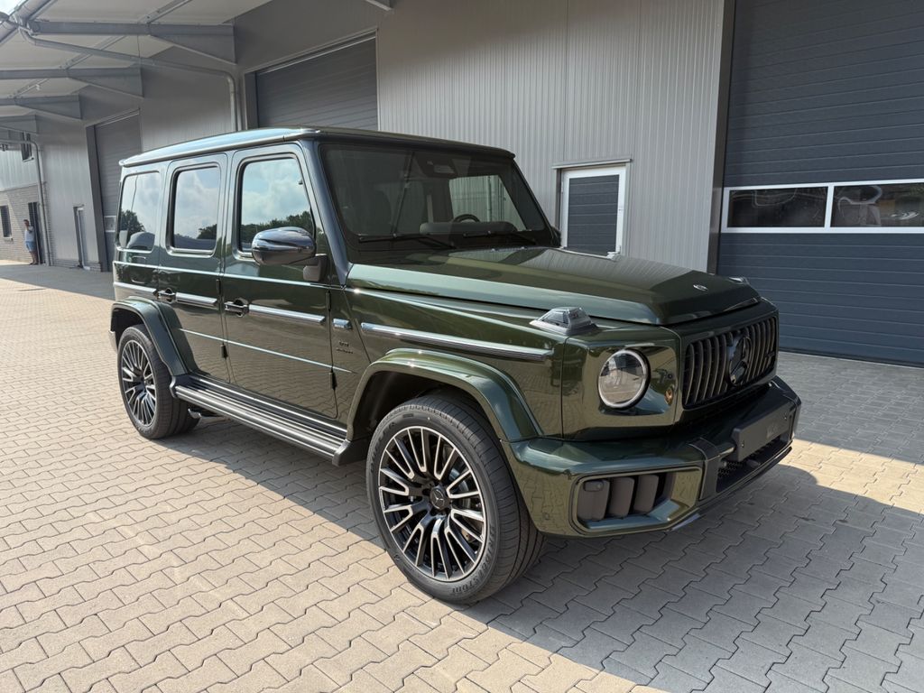 Mercedes-Benz FULL CARBON/ACTIVE RIDE A22/Full Leather MY 2027