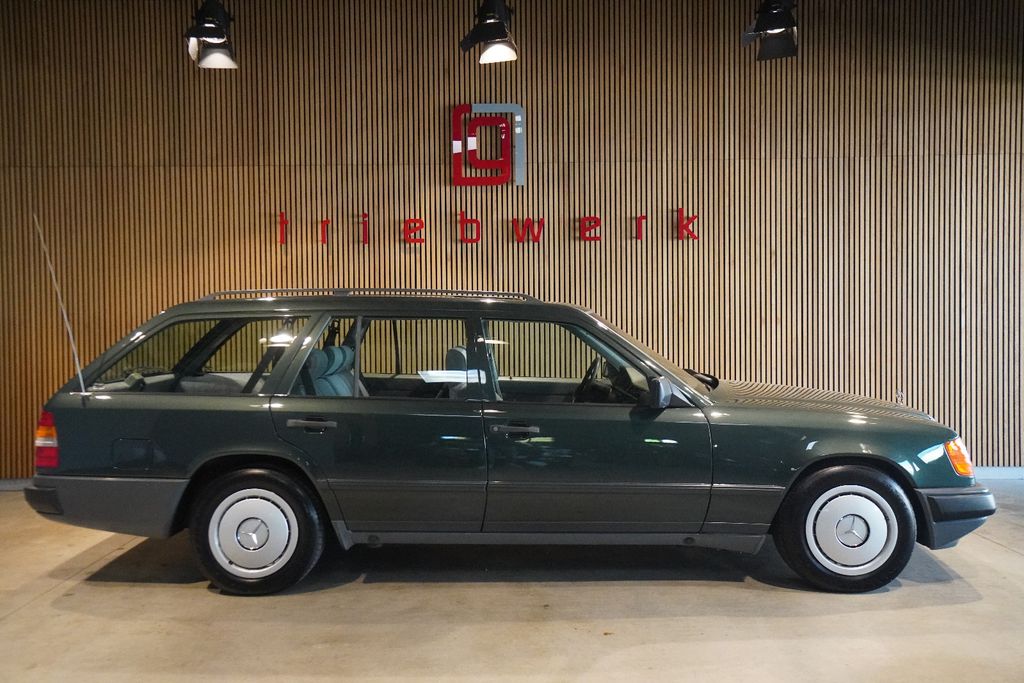 Mercedes-Benz W124 300 TE*7-Sitzer*Top-Zst*1. Hd** 61 TKm**BRD