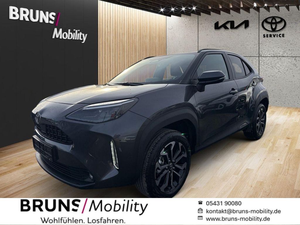 Bild des Angebotes Toyota Yaris Cross 1.5 Hybrid Teamplayer Winter+Safety