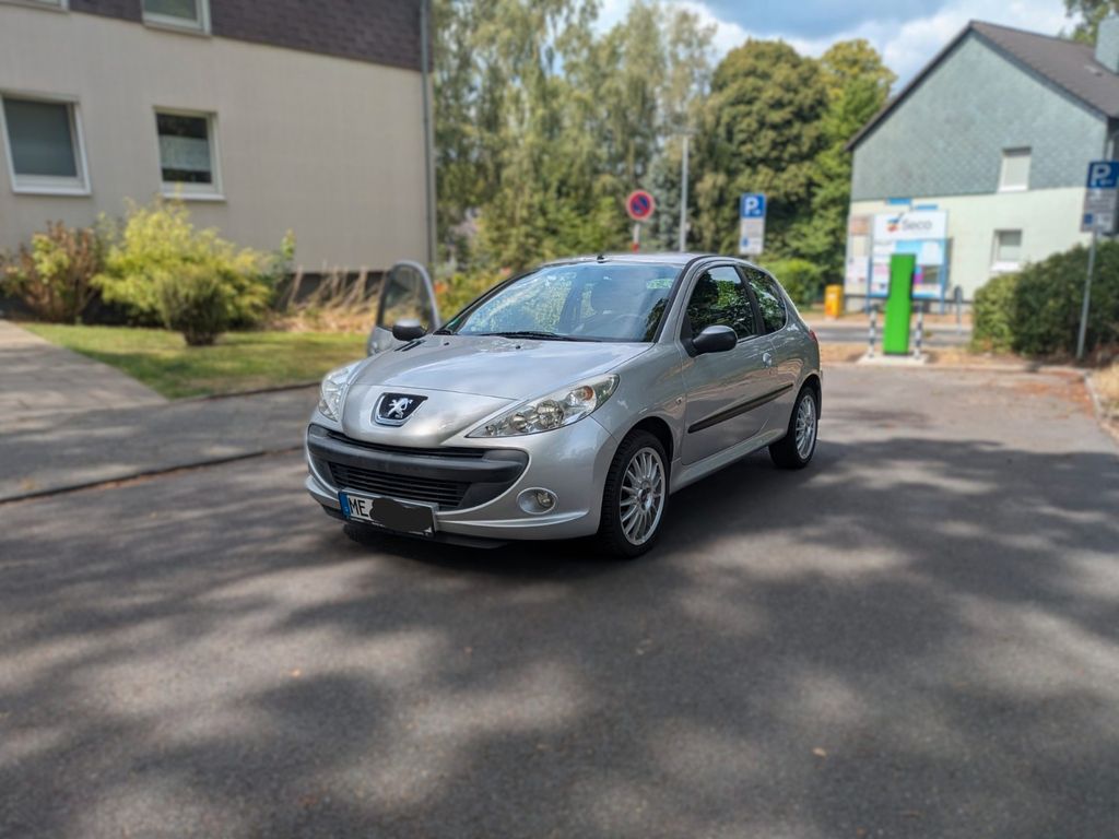 Bild des Angebotes Peugeot + Basic*Neu Klima