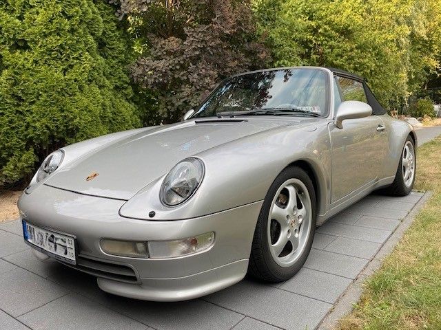 Bild des Angebotes Porsche 993 Carrera Cabrio MJ98  Historie 111t  Scheckh.