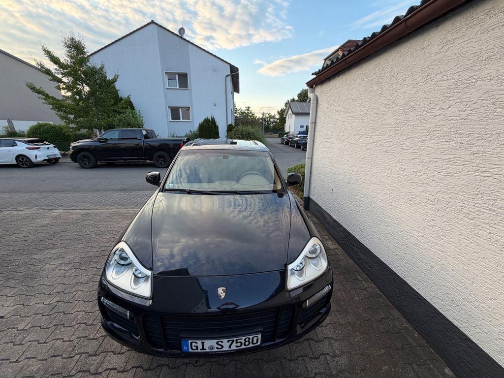Bild des Angebotes Porsche Cayenne GTS Porsche Design Edition 3 Porsche...