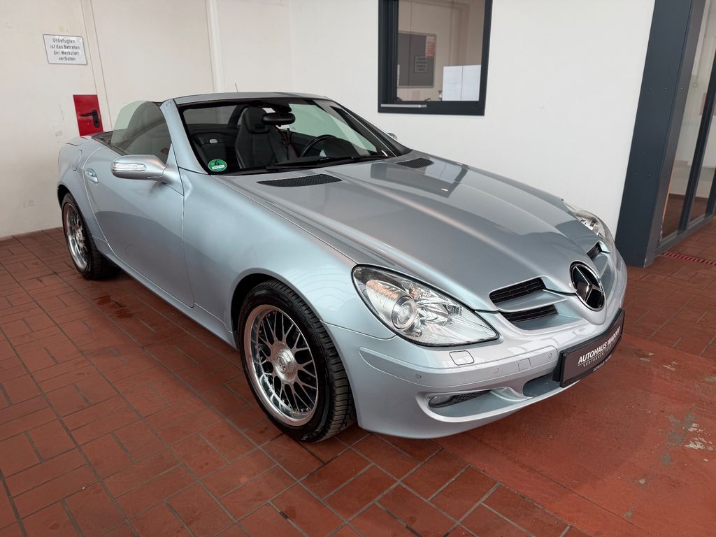 Bild des Angebotes Mercedes-Benz SLK 200 Kompressor Roadster/NappaLeder/Airscarf