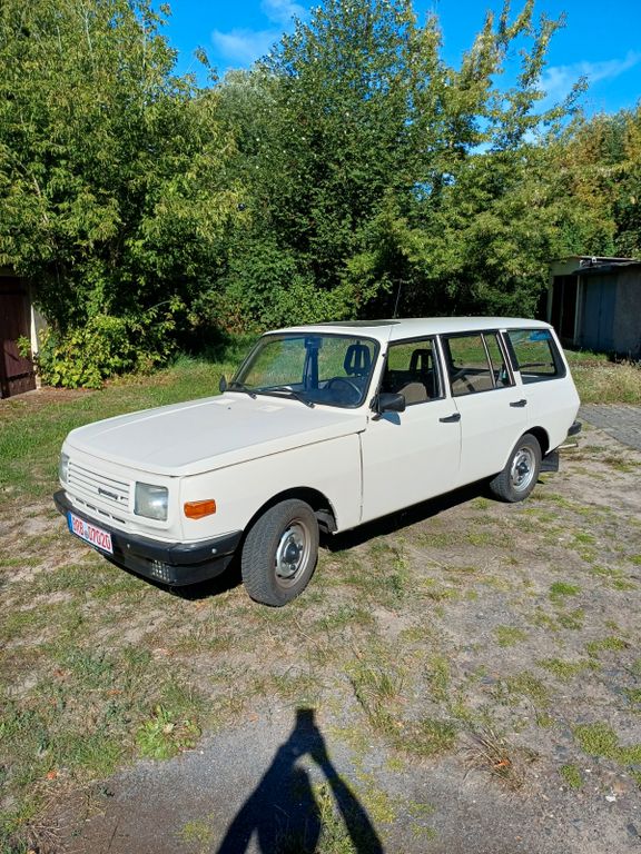 Wartburg 353 Tourist , Anhängerkupplung , H-Gutachten