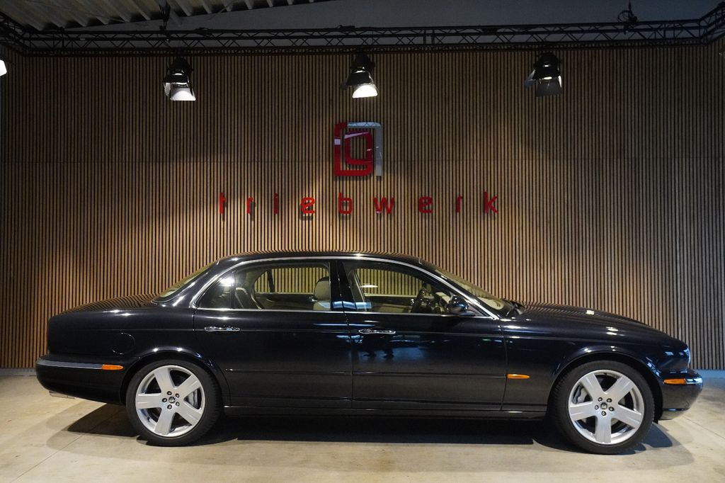 Jaguar XJR Super V8 Lang -BRD-1 Halter-U-Frei-48TKM