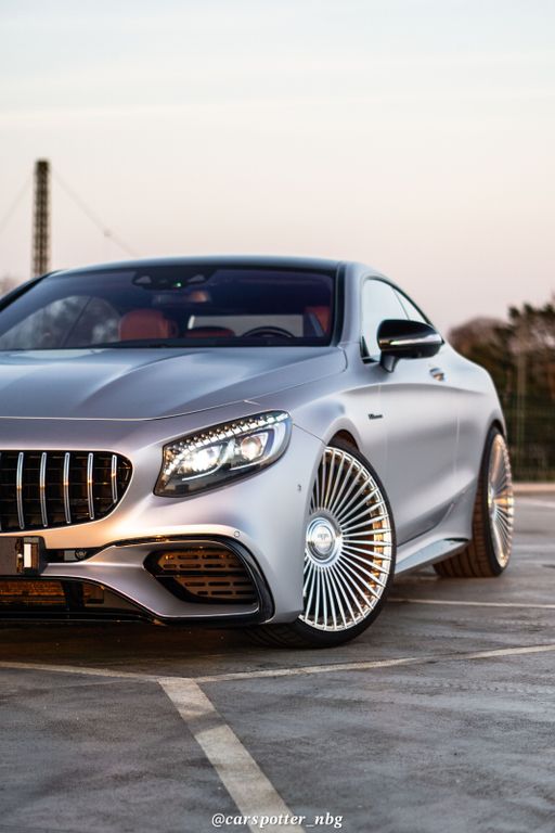 Bild des Angebotes Mercedes-Benz S 63 AMG 4MATIC Edition 1 Coupé AMG Edition 1