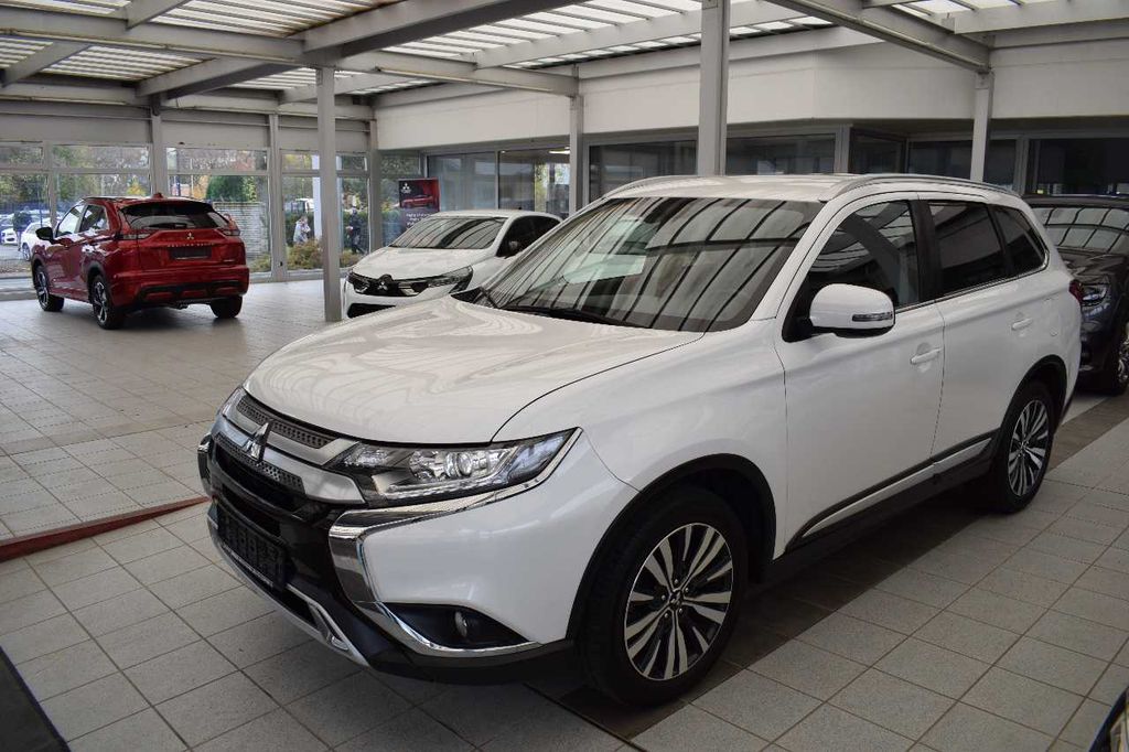 Bild des Angebotes Mitsubishi Outlander Active 2.0 Diamant Ed. Automatik
