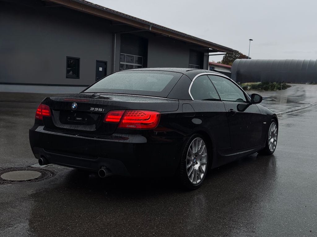 Bild des Angebotes BMW 335i Cabrio M Sport H&K CarPlay BBS