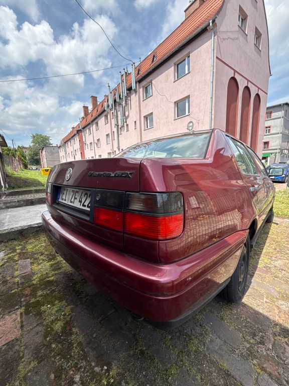 Bild des Angebotes Volkswagen Vento 1.8 GLX GLX Klimaanlage erste Hand