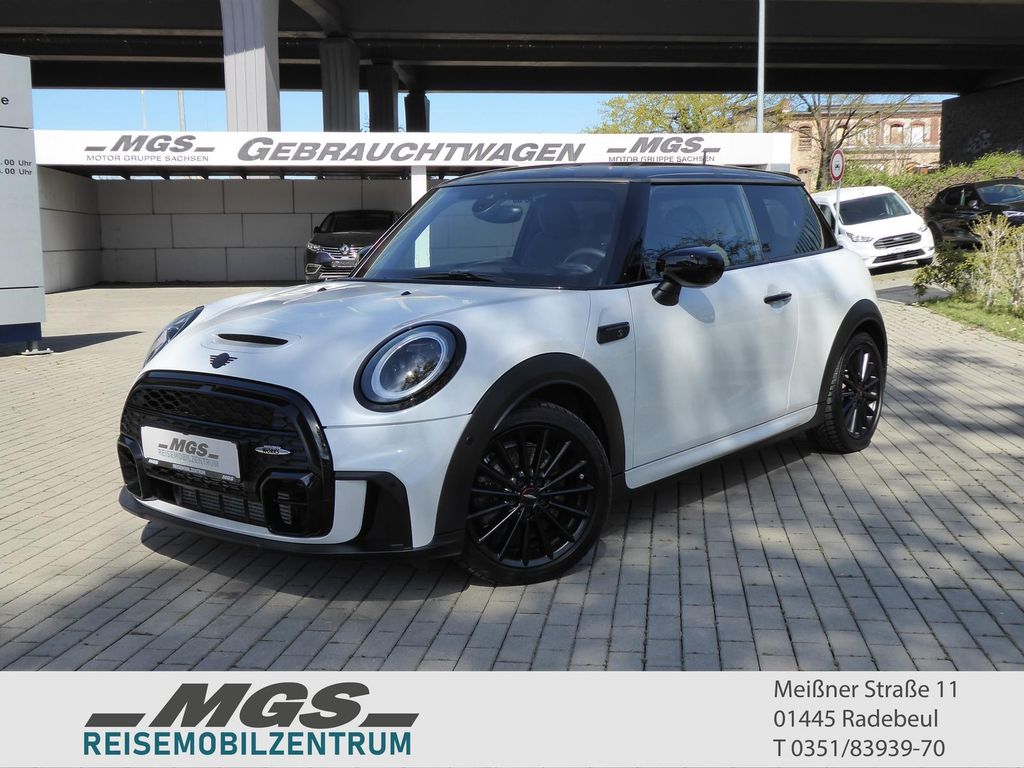 Bild des Angebotes MINI Cooper S 'JCW Trim' #DKG #HUP #NAV #PREMIUM #TEM