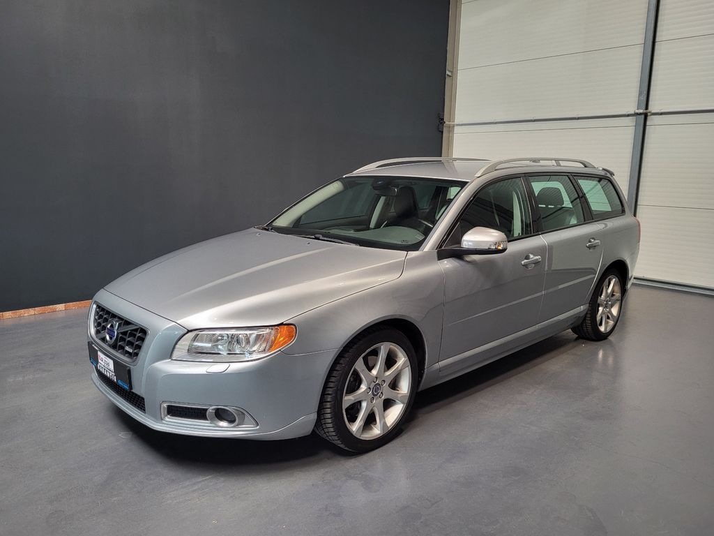 Bild des Angebotes Volvo V70 Edition R-Design *Navi| Xenon| Leder*