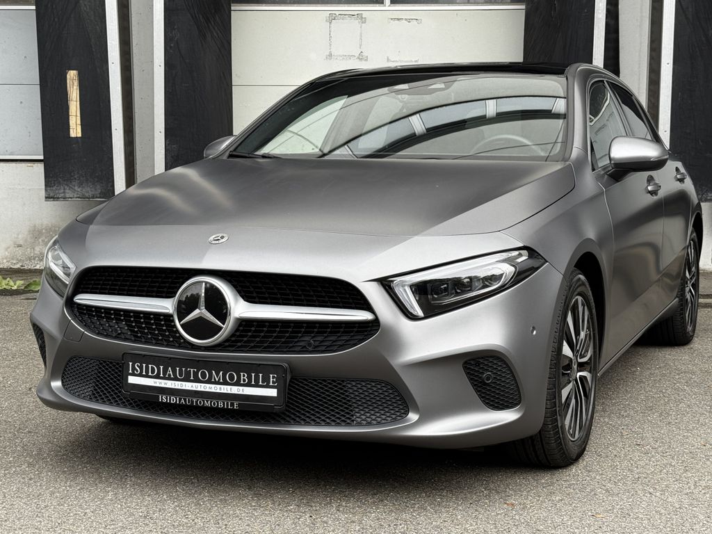 Bild des Angebotes Mercedes-Benz A 220 D Urban LED ACC MBUX Pano Kamera Midline