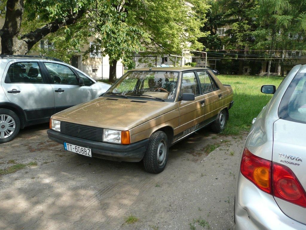 Bild des Angebotes Renault R 9