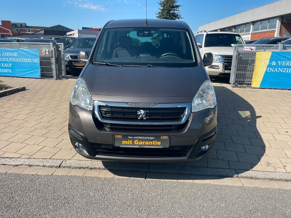Bild des Angebotes Peugeot Partner Tepee Active 1Jahr Garantie
