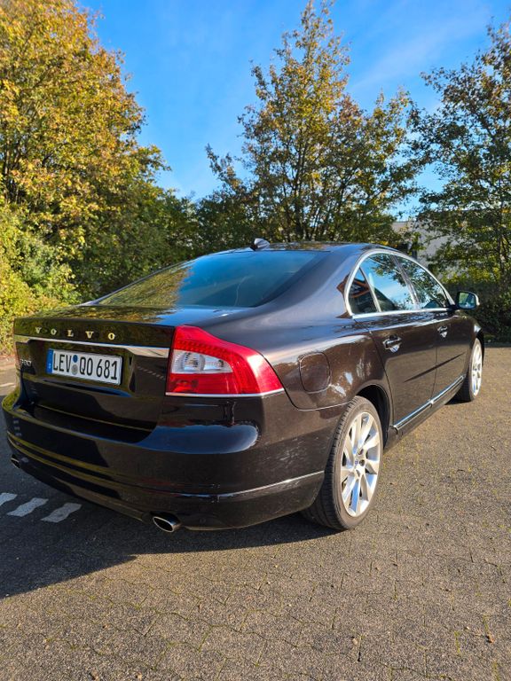 Bild des Angebotes Volvo S80 D4 Geartronic Momentum Momentum