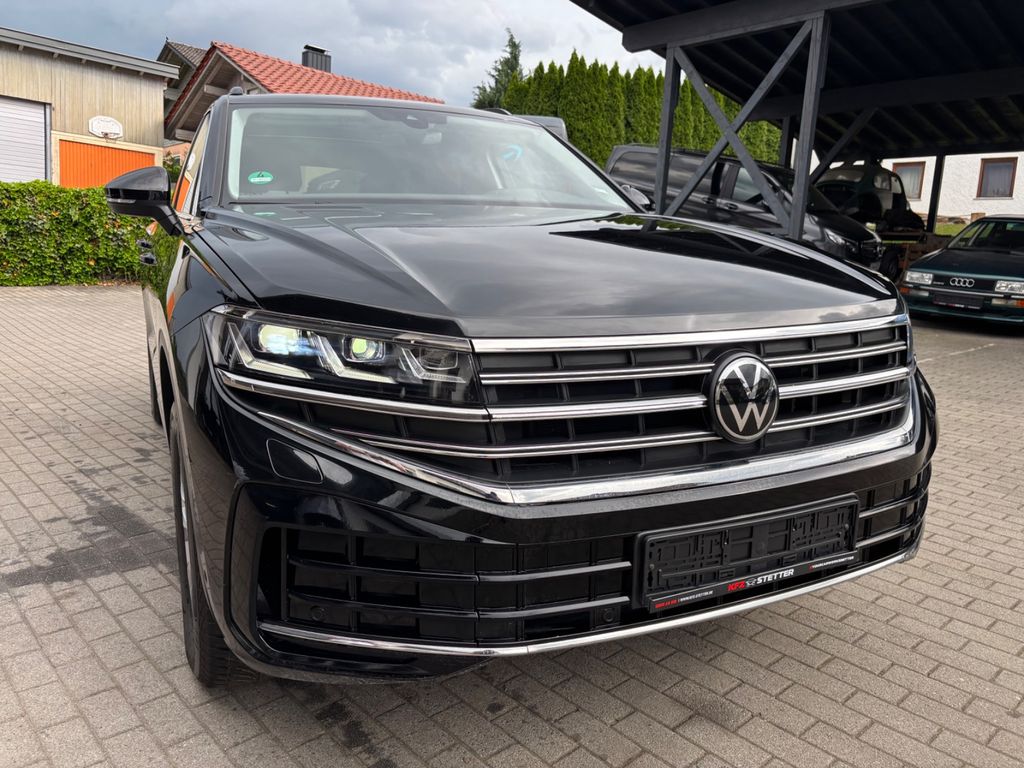 Bild des Angebotes Volkswagen Touareg 3.0 TDI 4Motion neues Modell PANO IQ-LED