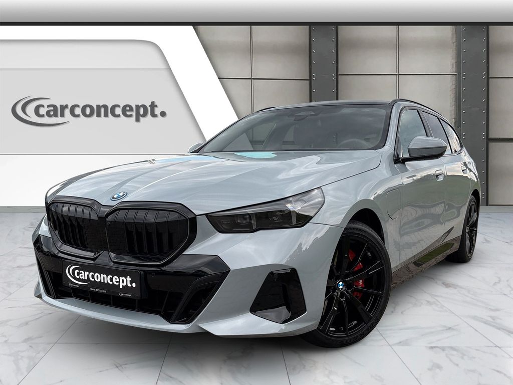 Bild des Angebotes BMW 550e xDrive Tour M Sport Pro*20*AHK*Pano*H&K*ACC
