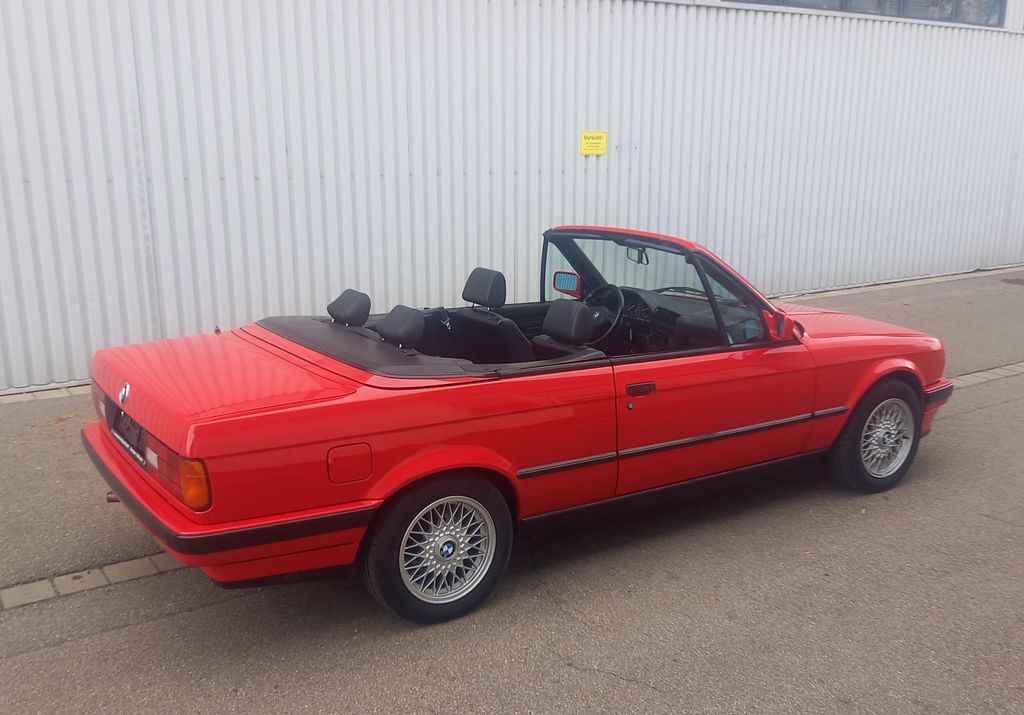 BMW 320i Cobrio