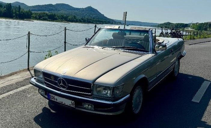 Bild des Angebotes Mercedes-Benz R107  560 SL  2. Hand, top Zustand