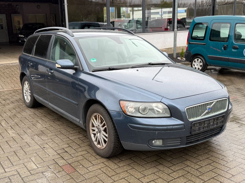 Bild des Angebotes Volvo V50 1.6D Summum