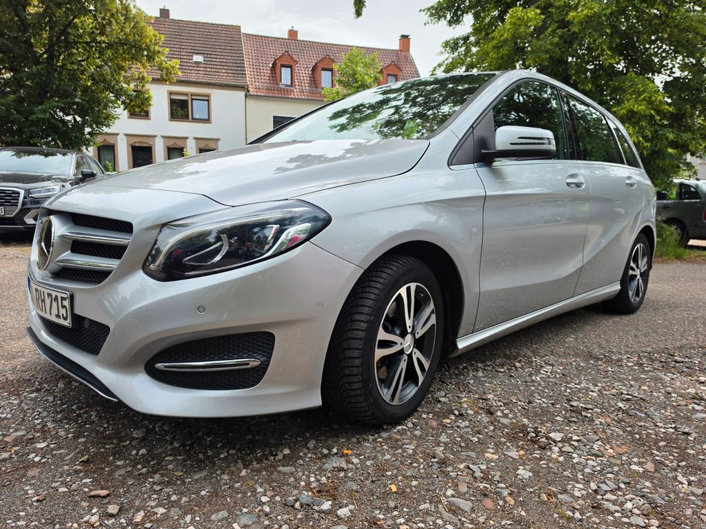 Bild des Angebotes Mercedes-Benz B 220 d 4MATIC DCT Urban COMAND Online
