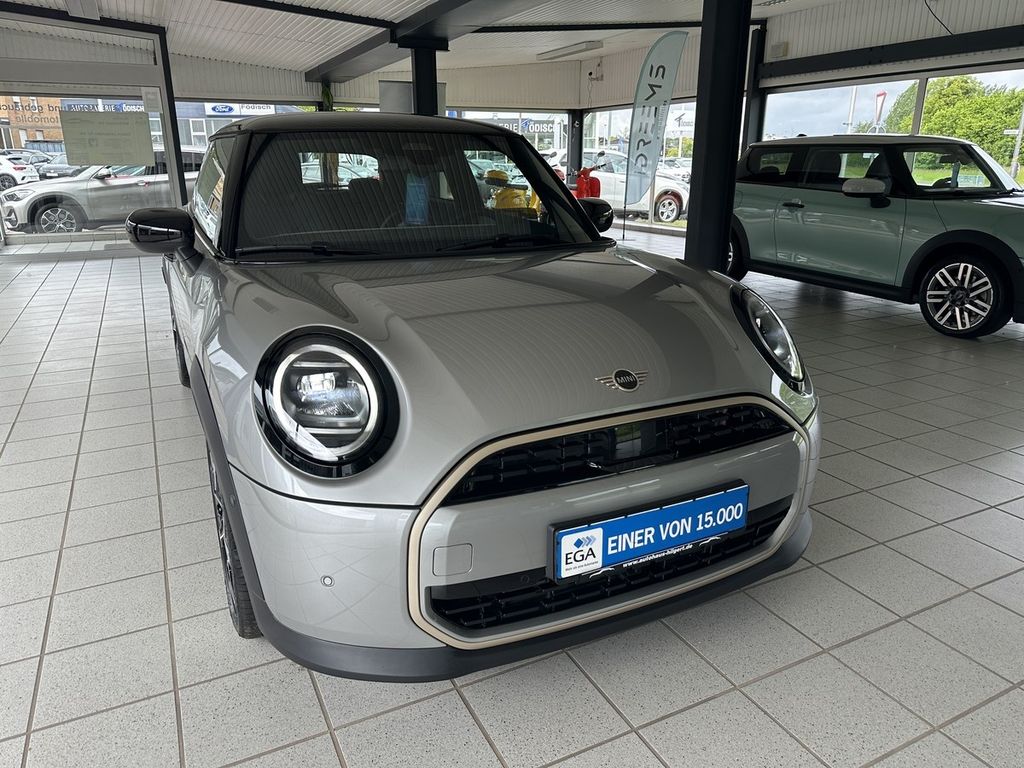 Bild des Angebotes MINI Cooper C Favoured Trim HUD Lenkradheizung LED RF