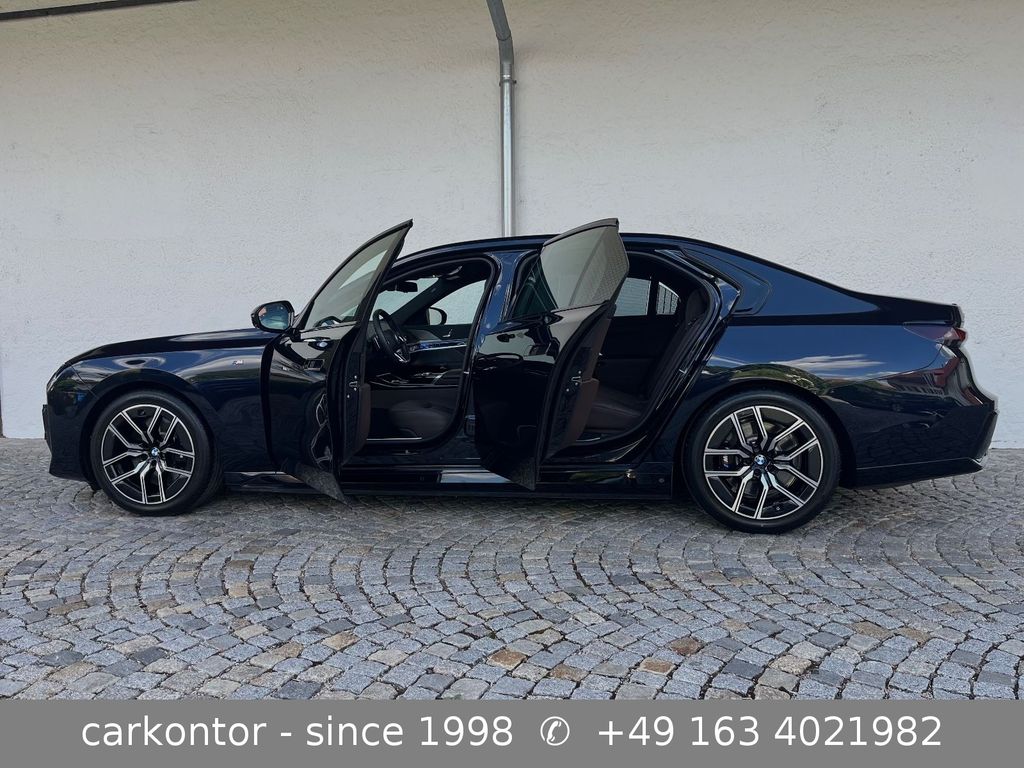 Bild des Angebotes BMW i7 xDr. 60 *M SPORT PRO*THEATRE*EXECUTIVE*LOUNGE