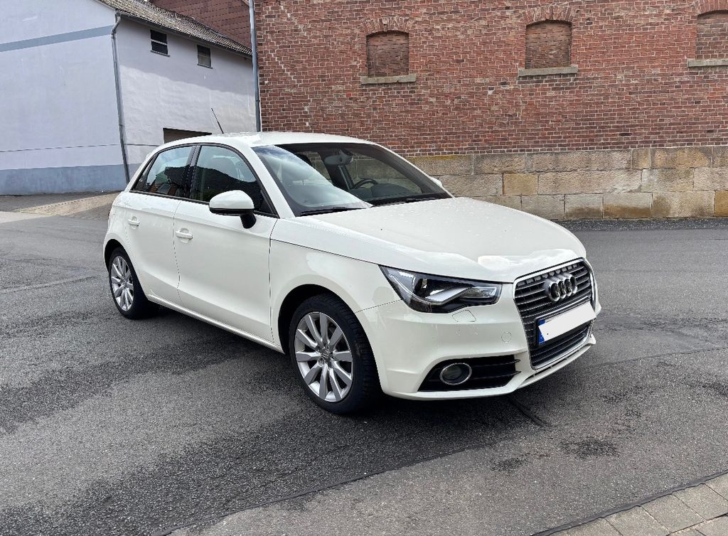 Bild des Angebotes Audi A1 1.6 TDI 66kW Attraction Sportback TÜV NEU