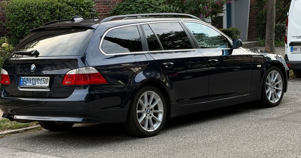 Bild des Angebotes BMW 520d A touring -