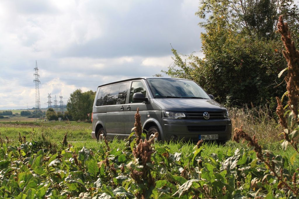 Bild des Angebotes Volkswagen T5 Multivan Sitz& Standheizungen, AHK, Drehsitze